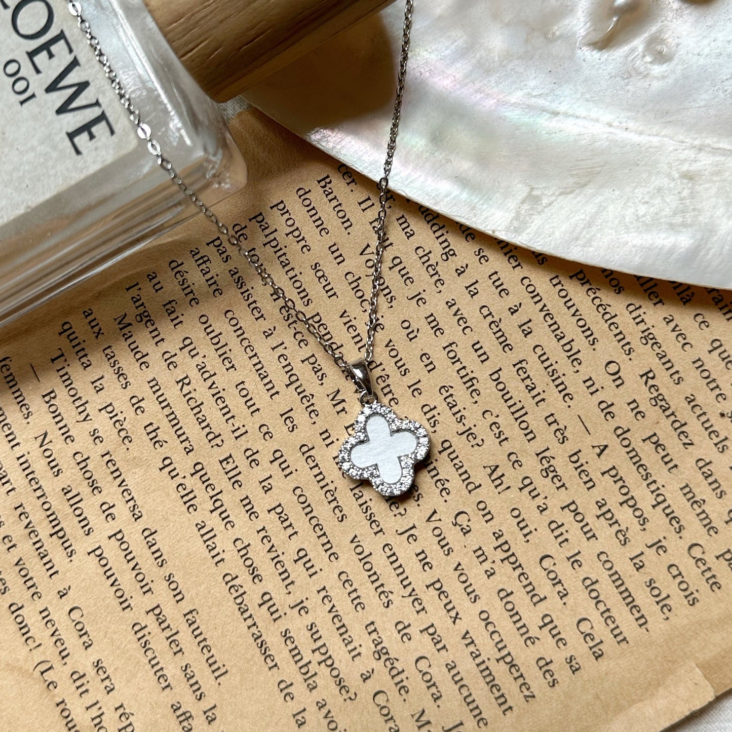 Rhiann Two-Sided Clover Necklace