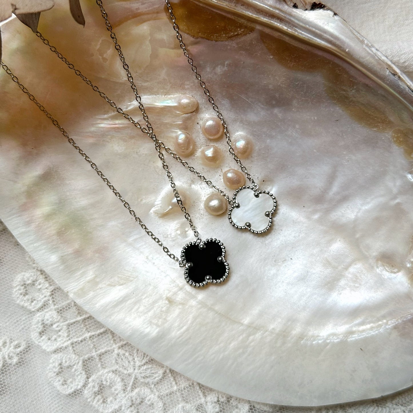 Stella Clover Necklace