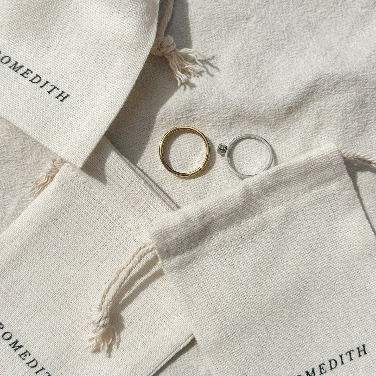 Fromedith Linen Pouch
