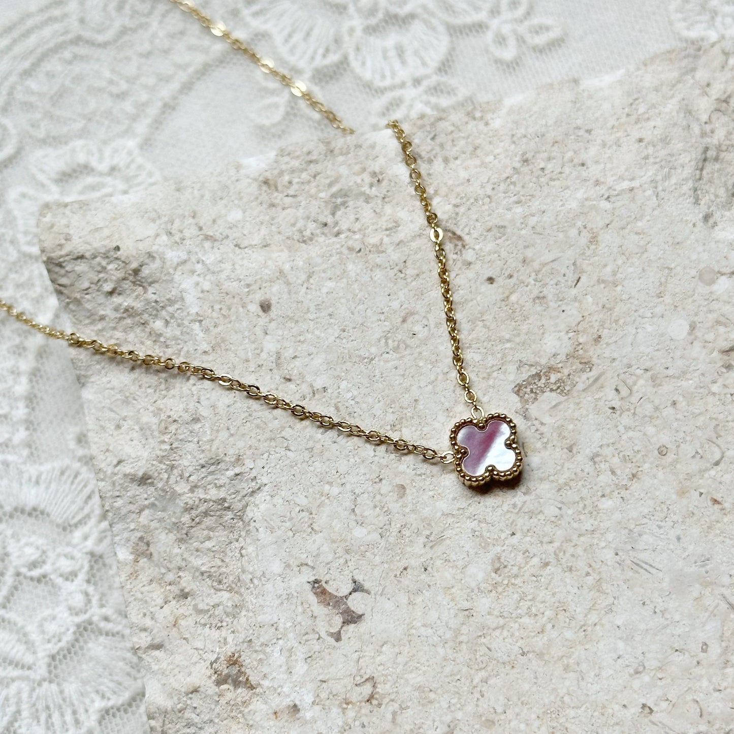 Leia Clover Necklace (Mini)