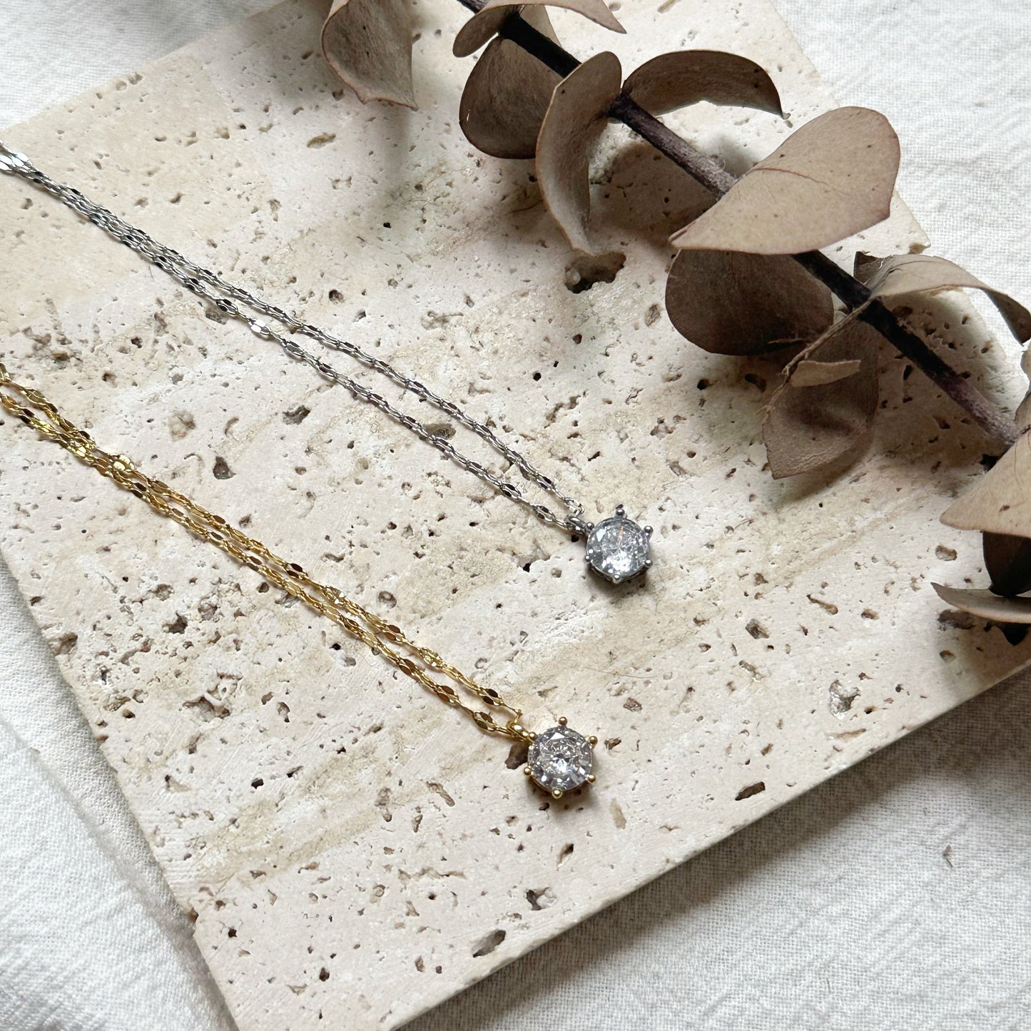 Naomi Necklace
