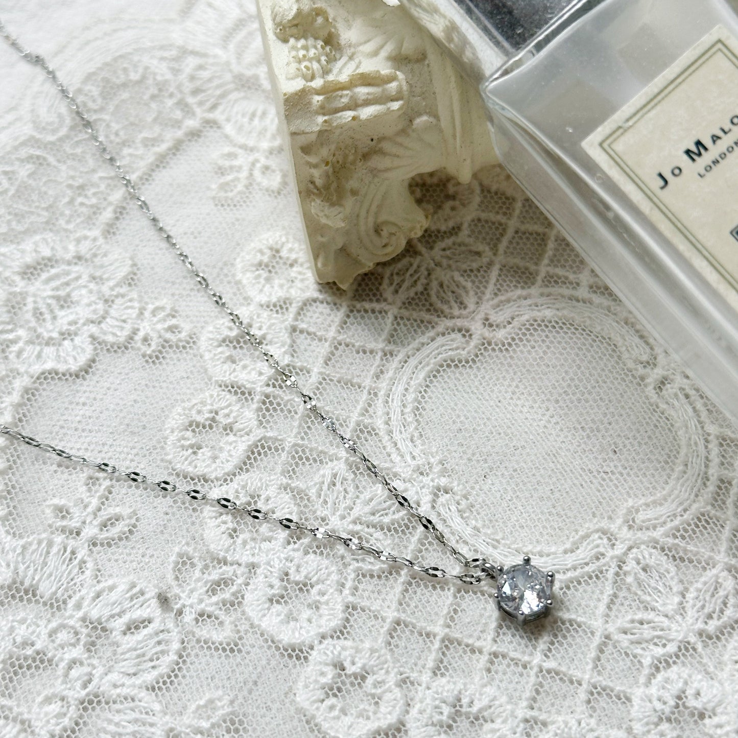 Naomi Necklace
