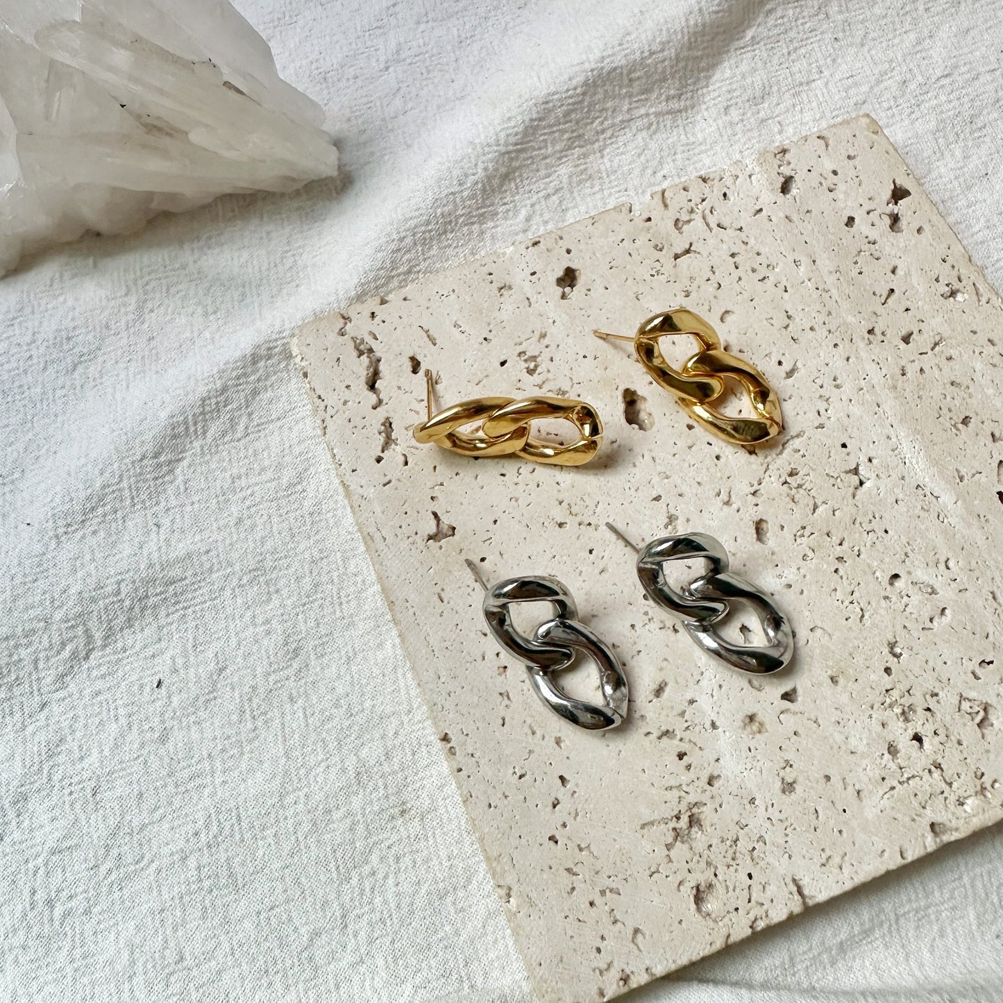 Suki Link Studs
