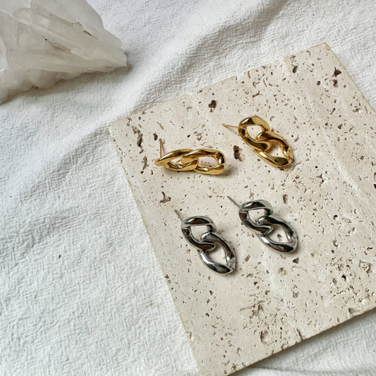 Suki Link Studs