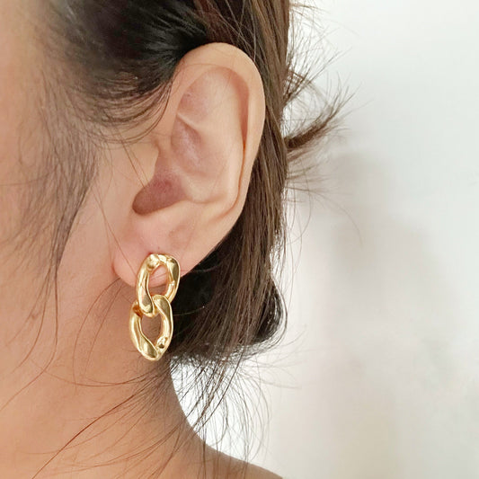 Suki Link Studs