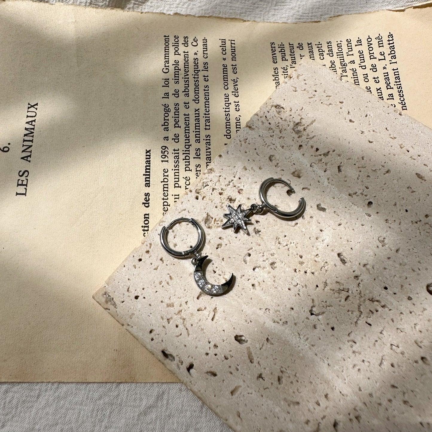 Astrid Hoops