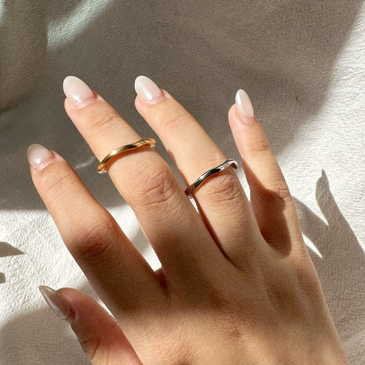 Curly Ring (Thin)