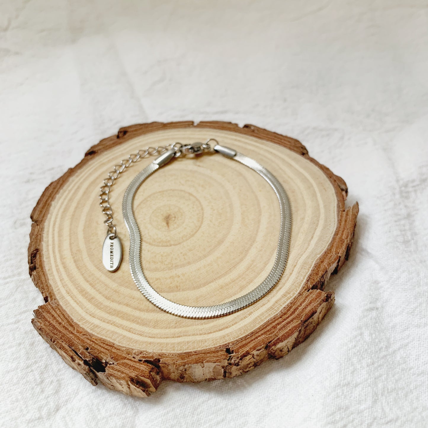 Darcy Herringbone Bracelet (Regular)