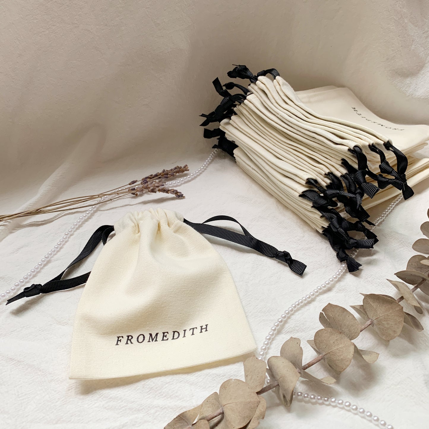 Fromedith Canvas Pouch
