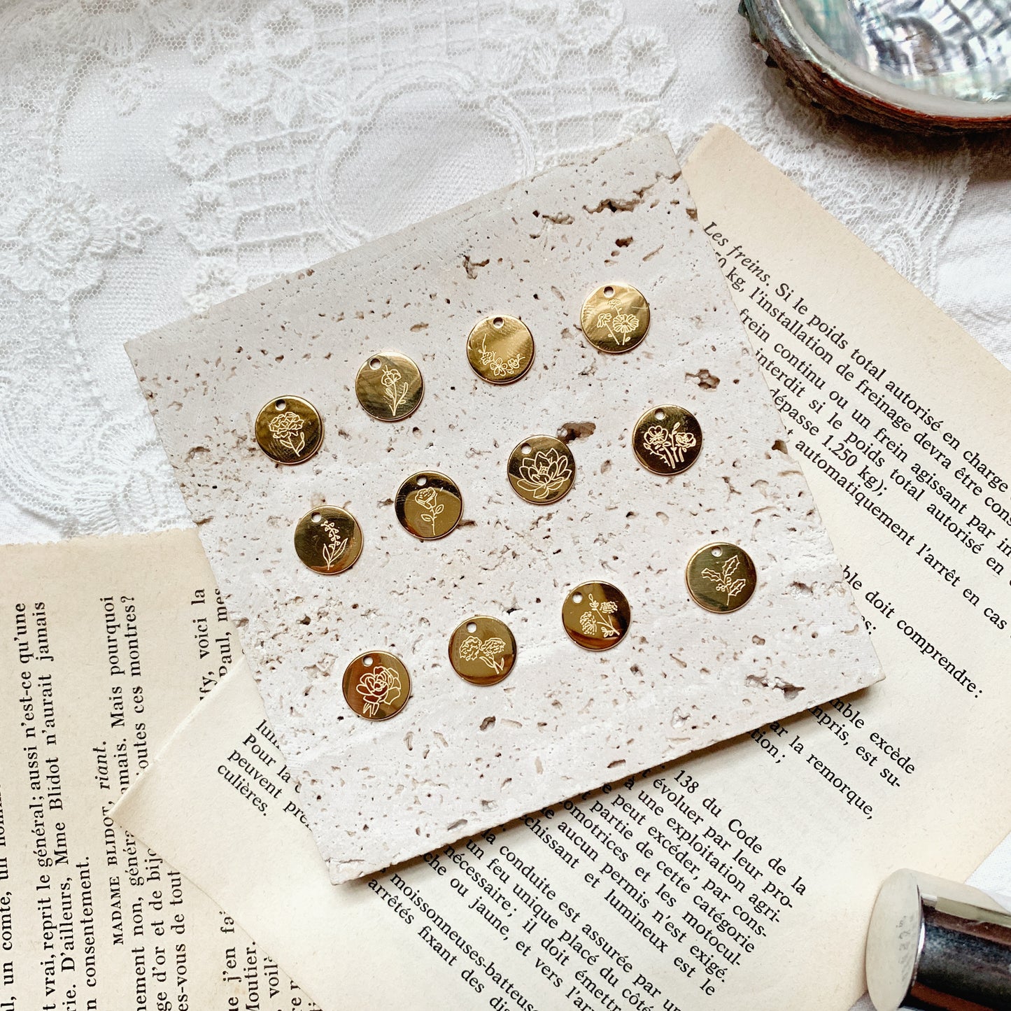 Mariette Birthflower Necklace